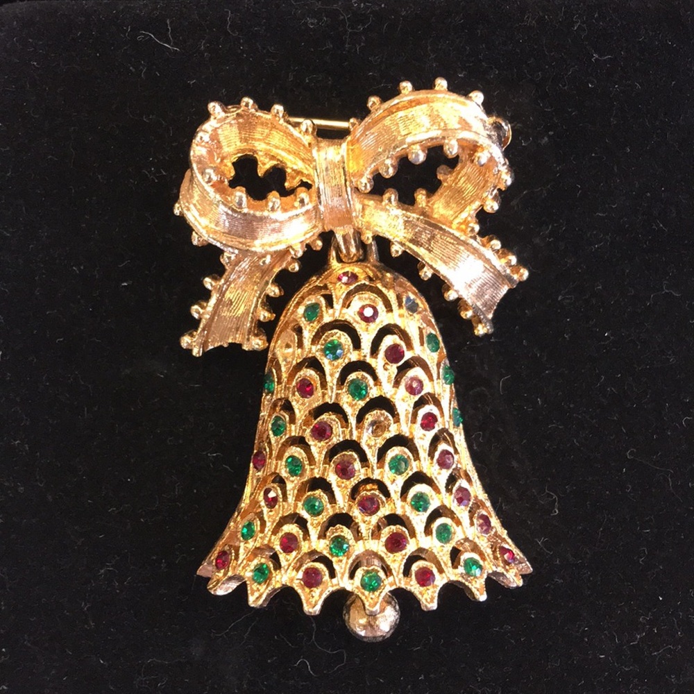 MYW Vintage Christmas Bell - 1960's brooch